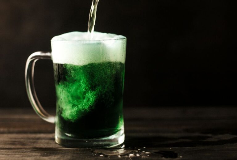 Green beer at the best Omaha bars on St Pattys Day!